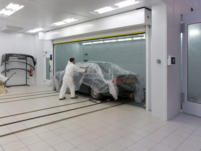 Side Loading Car Paint Booth